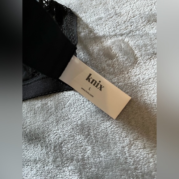 Knix Bralette - Picture 4 of 4